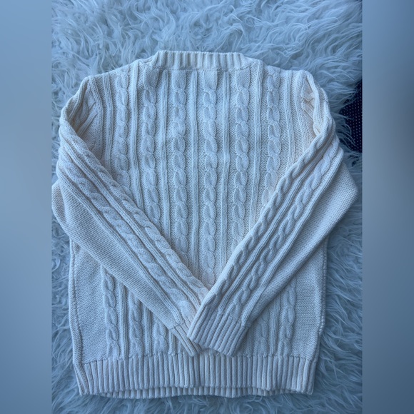 Gapkids Size 8 cream color sweater with embroidered detail. - Picture 3 of 3